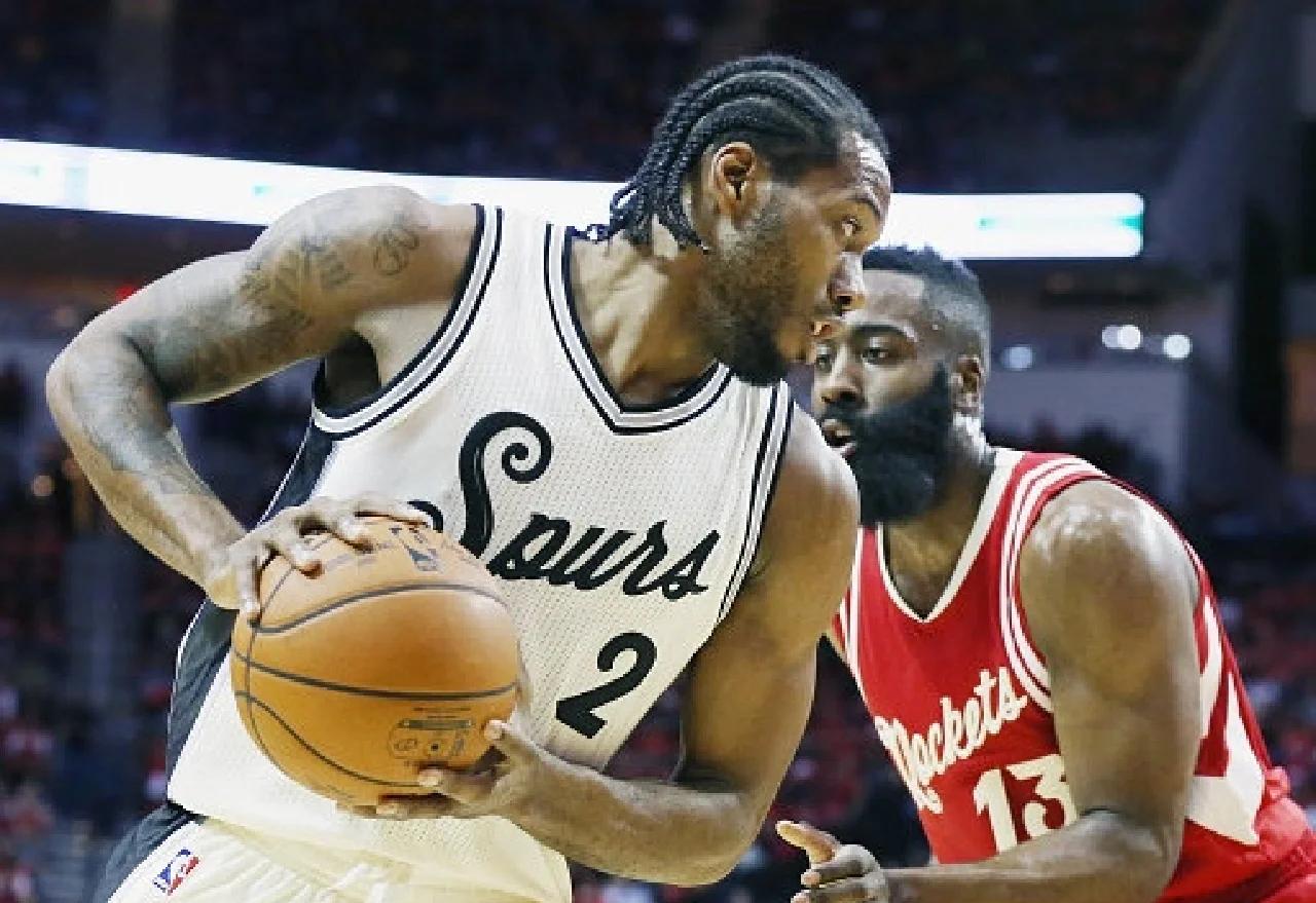 欧冠淘汰赛前瞻：曼城对阵皇家马德里,（欧冠淘汰赛焦点战：曼城迎战皇马）