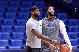 狄龙：我真希望上一场能放詹姆斯投绝杀，那球肯定是个三不沾（狄龙直言：要是上一战放詹姆斯出手绝杀，那球准成三不沾）