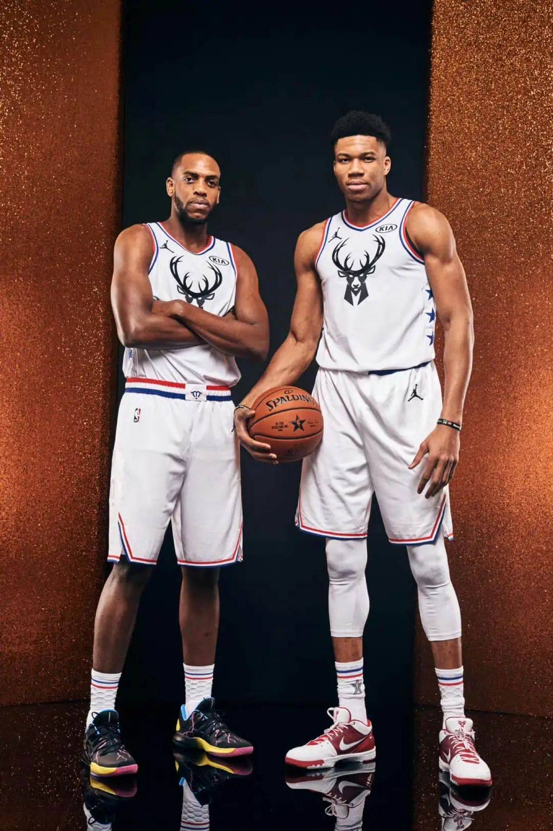 阿森纳伤病潮持续！阿尔特塔证实：莫斯克拉疑似膝踝受伤，防线再遭打击（阿森纳伤情不止！阿尔特塔称莫斯克拉疑膝踝受伤，后防再遭重创）