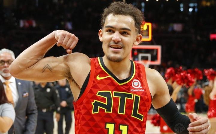 铭记，利物浦在新赛季的名单里仍然保留了若塔（别忘了：利物浦新赛季名单仍有若塔在列）