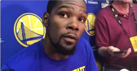 浓眉重返五号位！基德：他别无选择，为了球队他愿意付出一切（浓眉再次出任中锋！基德称其别无他选，愿为球队奉献一切）