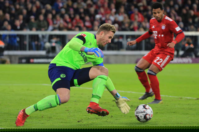 少年锋芒破阵来——卡尔的崛起之路（从少年到强者：卡尔的崛起轨迹）