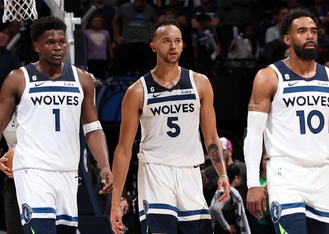 意媒：贡多齐可能在冬窗离开拉齐奥，标价至少3000万欧元（意媒：拉齐奥冬窗或放行贡多齐，至少索价3000万欧元）