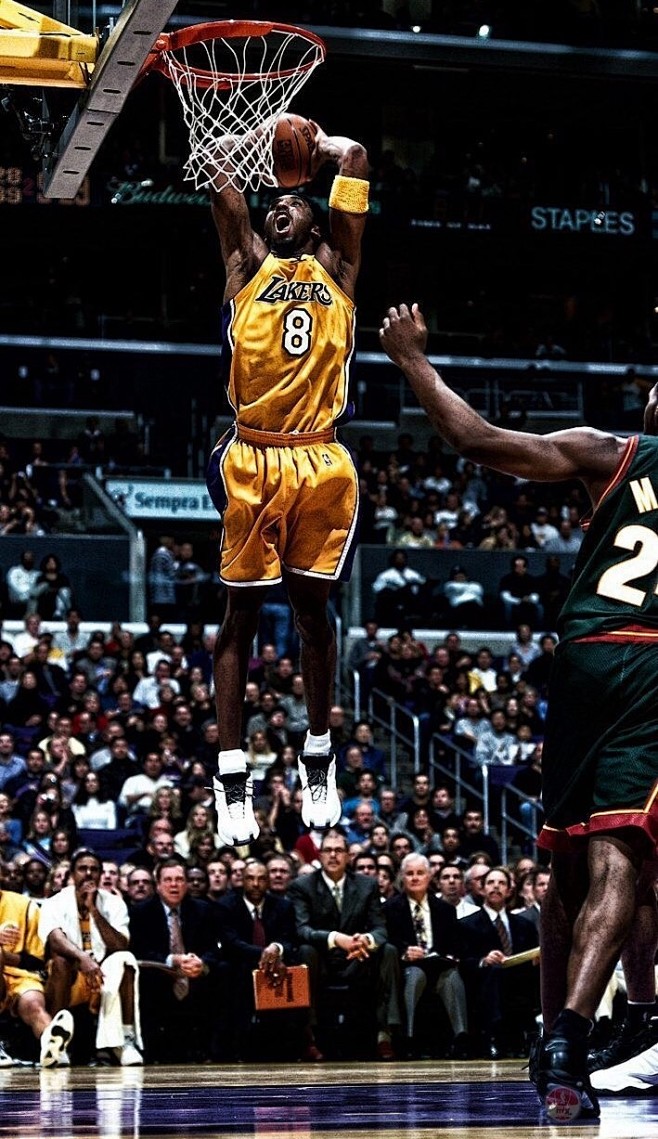 凯尔特人延续强势争冠势头（凯尔特人强势续写冲冠势头）