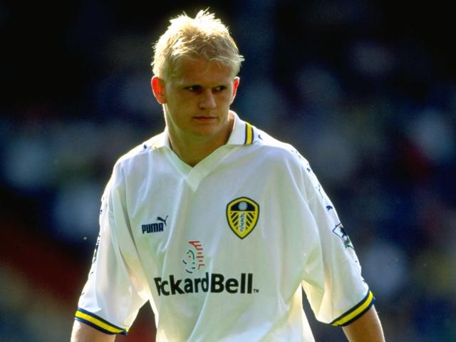 乒乓球混团世界杯：国乒8-0克罗地亚，莎头组合出战拿分（混团世界杯国乒8-0完胜克罗地亚，莎头组合亮相建功）