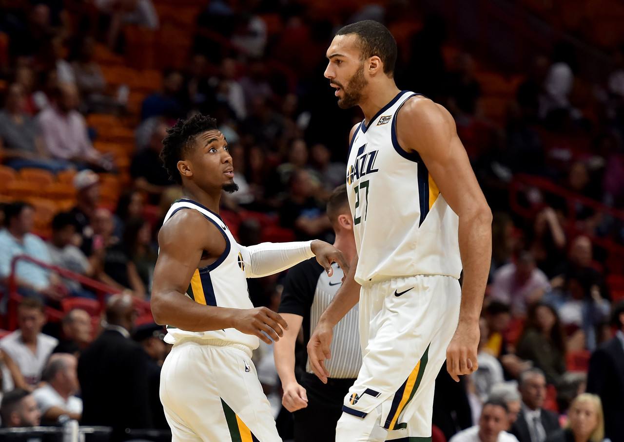 塔利亚菲科：不认为与梅西的对比会影响马斯坦托诺，他很专注（塔利亚菲科：与梅西的比较无碍马斯坦托诺，他非常专注）